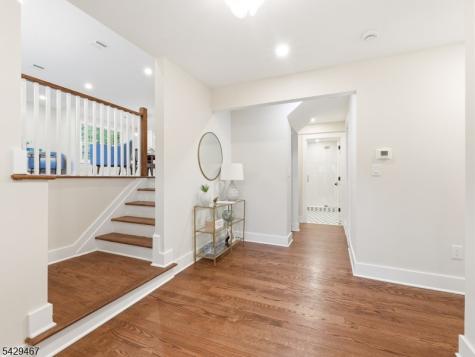 29 Heron Road Livingston NJ 07039