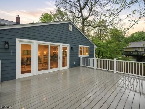 29 Heron Road Livingston NJ 07039