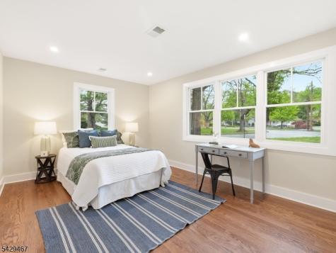 29 Heron Road Livingston NJ 07039
