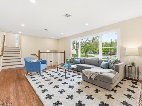 29 Heron Road Livingston NJ 07039