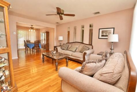 16 Morse Place Belleville NJ 07109