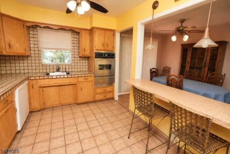 16 Morse Place Belleville NJ 07109