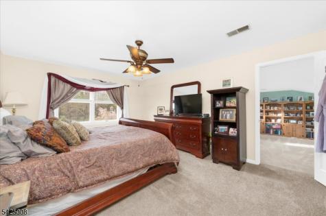 6 Camila Drive Franklin NJ 08867