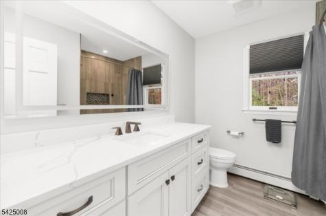 6 Camila Drive Franklin NJ 08867