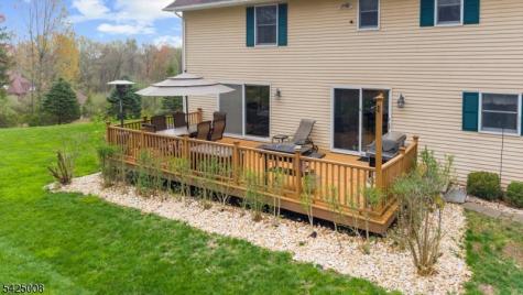 6 Camila Drive Franklin NJ 08867