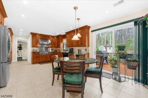 6 Camila Drive Franklin NJ 08867