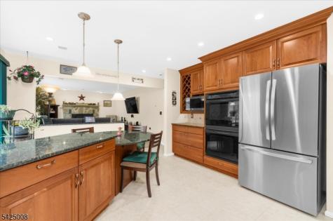 6 Camila Drive Franklin NJ 08867