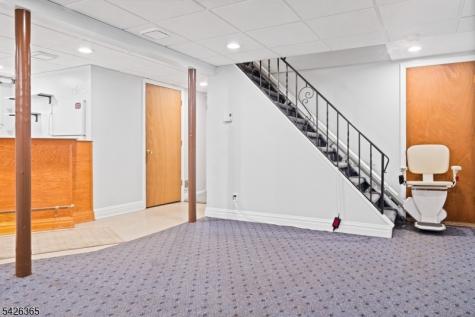 121 Pine Avenue New Milford NJ 07646