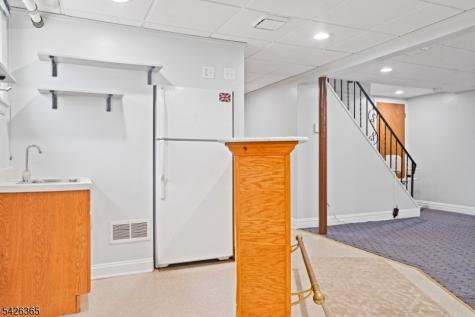 121 Pine Avenue New Milford NJ 07646