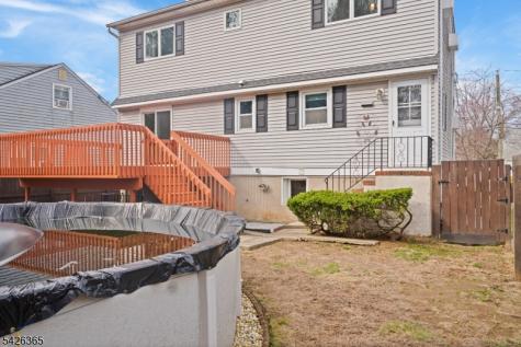 121 Pine Avenue New Milford NJ 07646