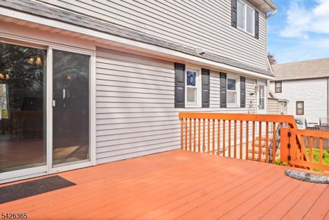 121 Pine Avenue New Milford NJ 07646