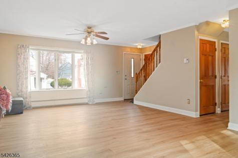 121 Pine Avenue New Milford NJ 07646