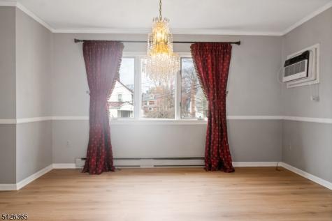 121 Pine Avenue New Milford NJ 07646