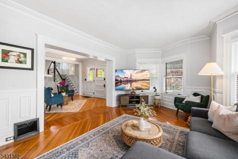 296 Ridgewood Avenue Glen Ridge Boro NJ 07028