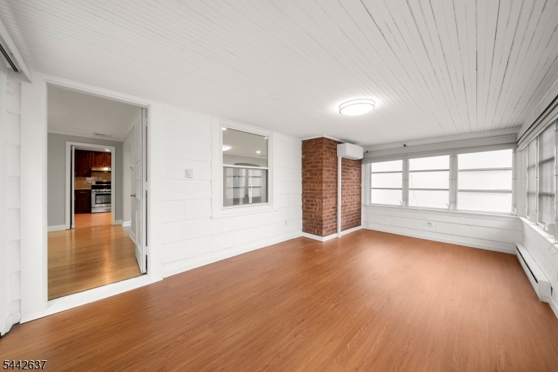 26 W Lawn Road Livingston NJ 07039
