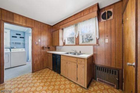 149 Roessler Street Boonton NJ 07005
