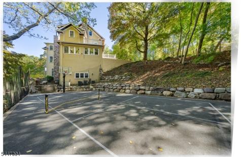 151 Lookout Road Mountain Lakes NJ 07046