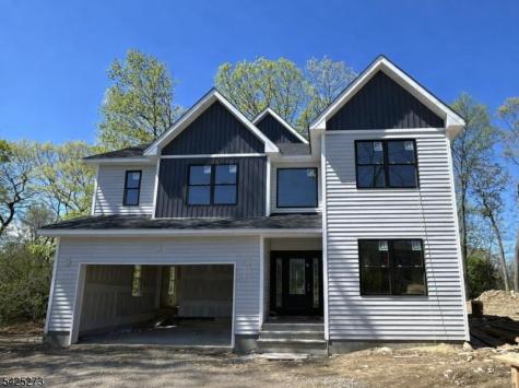 8 Chamberlain Lane Mount Olive NJ 07828