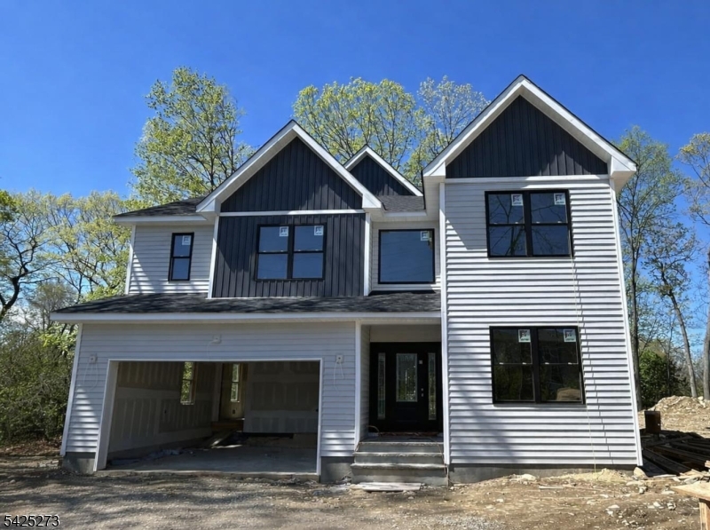 8 Chamberlain Lane Mount Olive NJ 07828