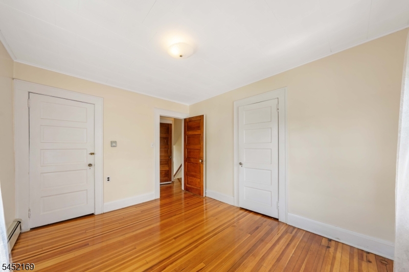 708 Bailey Avenue Elizabeth NJ 07208