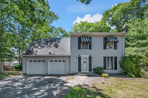 244 Juniper Lane Lacey NJ 08731