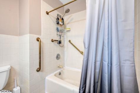 244 Juniper Lane Lacey NJ 08731