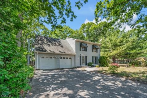 244 Juniper Lane Lacey NJ 08731