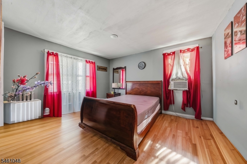 75 Osborne Place Irvington NJ 07111