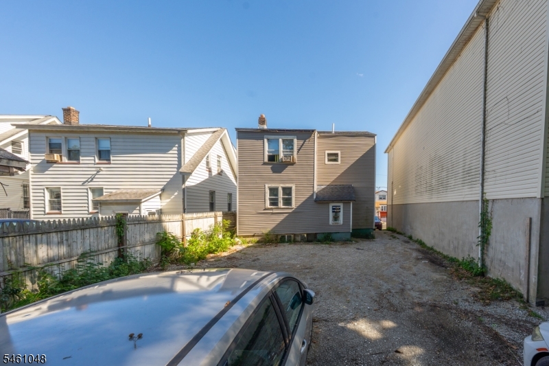 75 Osborne Place Irvington NJ 07111