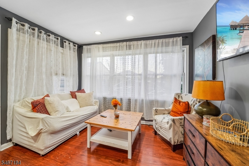 112 Dundee Avenue Paterson NJ 07503