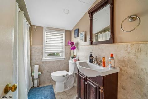 112 Dundee Avenue Paterson NJ 07503