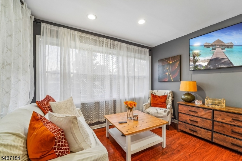 112 Dundee Avenue Paterson NJ 07503