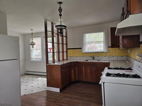34 Walnut Avenue Pompton Lakes NJ 07442