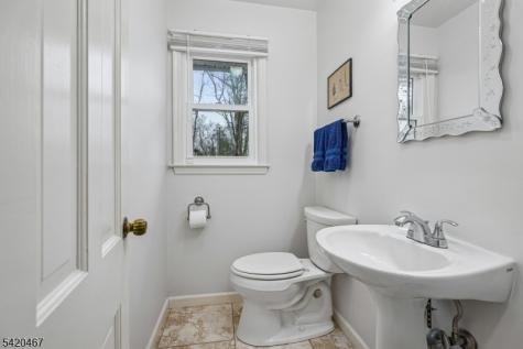 17 Arverne Road West Orange NJ 07052
