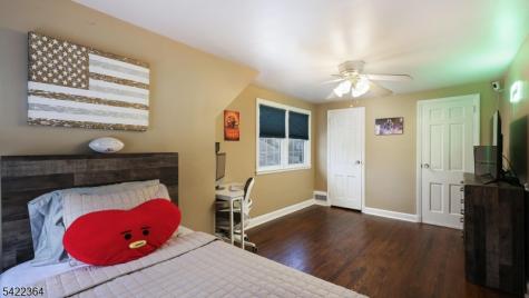 382 Huntington Road Union NJ 07083