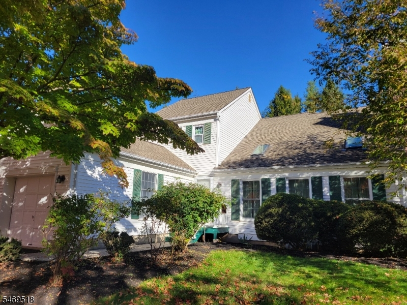 24 Hampton Court Bernards NJ 07920