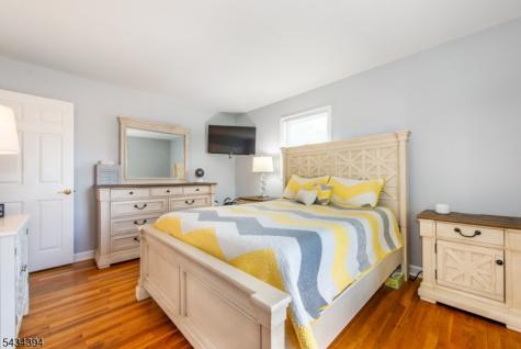 42 Summit Road Jefferson NJ 07438