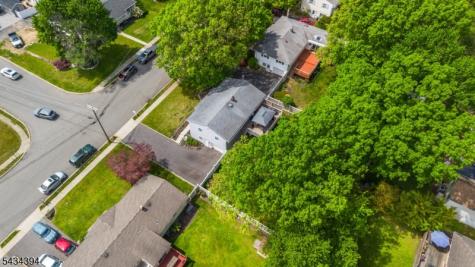 42 Summit Road Jefferson NJ 07438