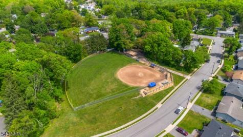 42 Summit Road Jefferson NJ 07438