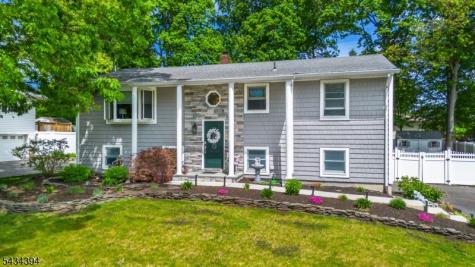 42 Summit Road Jefferson NJ 07438