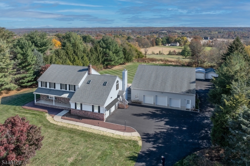 118 Old York Road East Amwell NJ 08551
