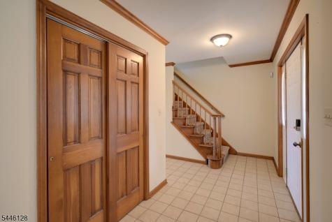 118 Old York Road East Amwell NJ 08551