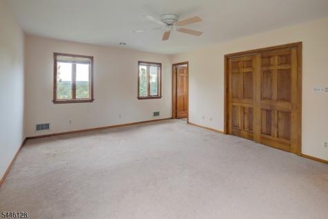 118 Old York Road East Amwell NJ 08551
