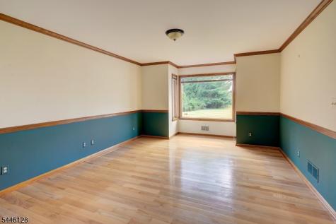 118 Old York Road East Amwell NJ 08551