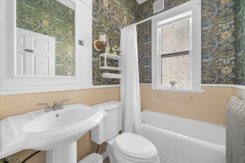 128 Belvidere Avenue Washington NJ 07882
