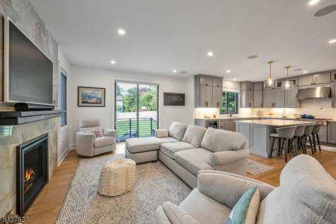 67 Westervelt Place Cresskill NJ 07626