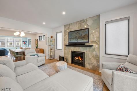 67 Westervelt Place Cresskill NJ 07626
