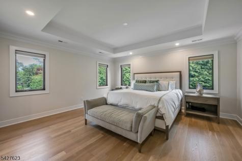 67 Westervelt Place Cresskill NJ 07626