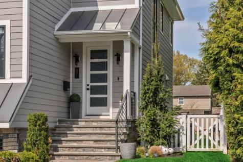 67 Westervelt Place Cresskill NJ 07626
