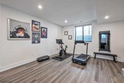 67 Westervelt Place Cresskill NJ 07626